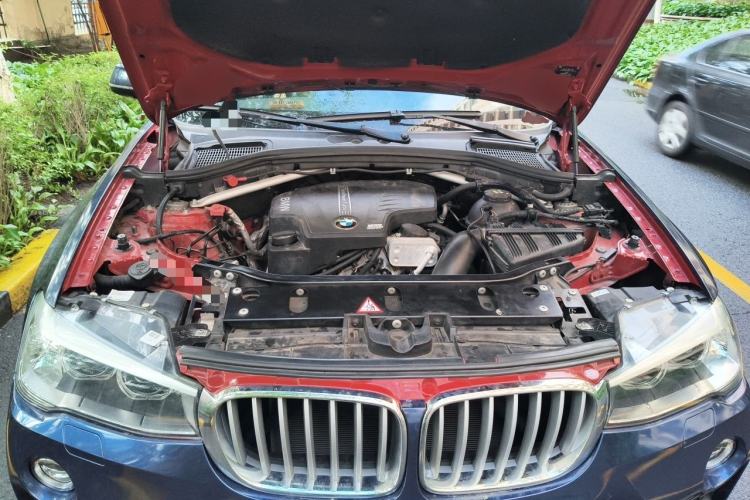 Used BMW X4 2014 xDrive28i M Sport Edition Engine Bay