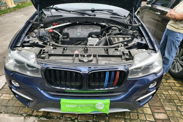 Used BMW X4 2014 xDrive20i X Design Package Engine Bay
