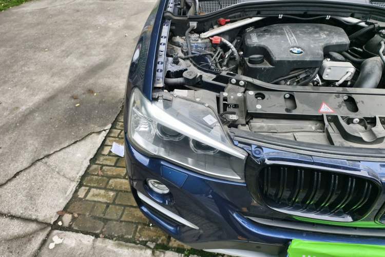 Used BMW X4 2014 xDrive20i X Design Package Engine Bay Right