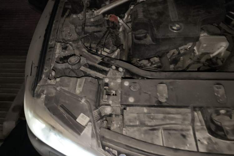 Used BMW X4 2014 xDrive20i X Design Package Engine Bay Right