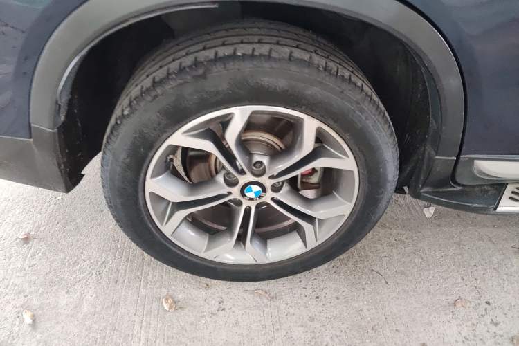 Used BMW X4 2014 xDrive20i X Design Package Exterior 5