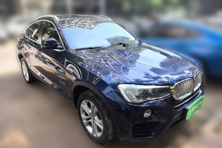 Used BMW X4 2014 xDrive28i Leading Model Front Right 45 Deg