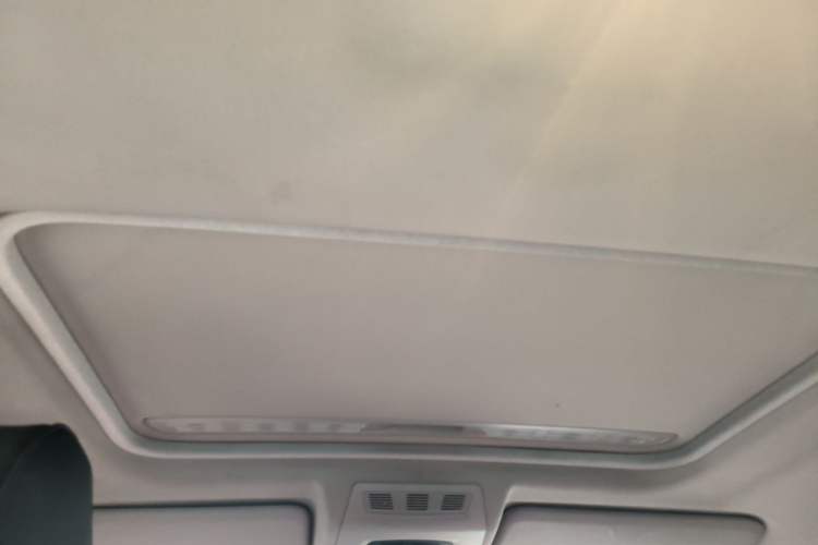 Used BMW X4 2014 xDrive28i Leading Model Headliner