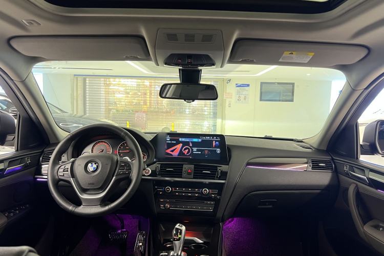 Used BMW X4 2014 xDrive20i X Design Package Interior 6