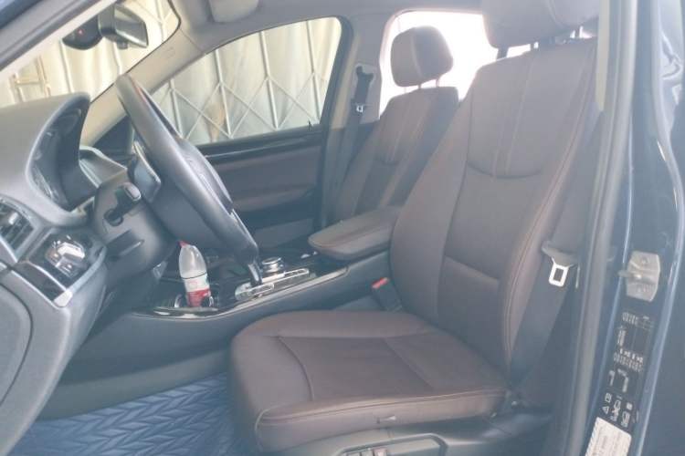 Used BMW X4 2014 xDrive20i X Design Package Left Front Seat