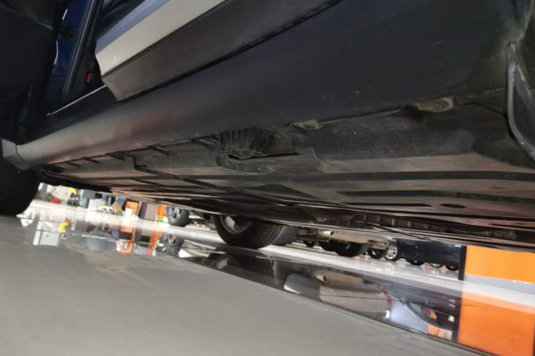 Used BMW X4 2014 xDrive20i X Design Package Left Side Sill