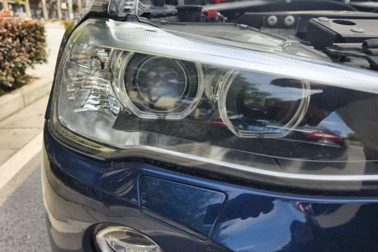 Used BMW X4 2014 xDrive20i X Design Package Right Front Headlight