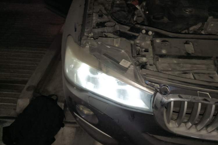 Used BMW X4 2014 xDrive20i X Design Package Right Front Headlight
