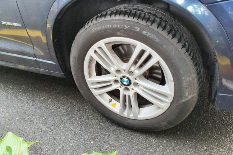Used BMW X4 2014 xDrive28i M Sport Edition Right Front Wheel Hub