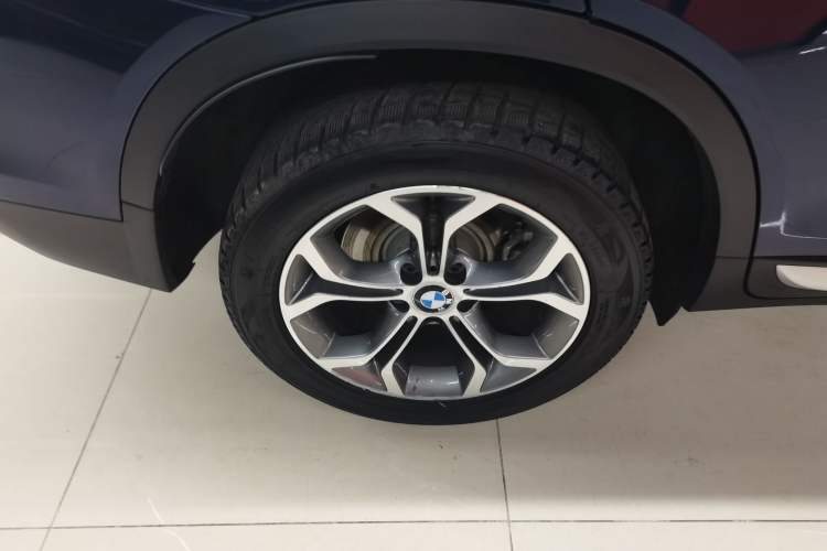 Used BMW X4 2014 xDrive20i X Design Package Right Rear Wheel Hub