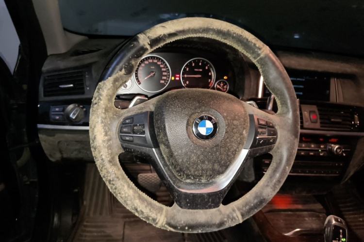 Used BMW X4 2014 xDrive20i X Design Package Steering Wheel