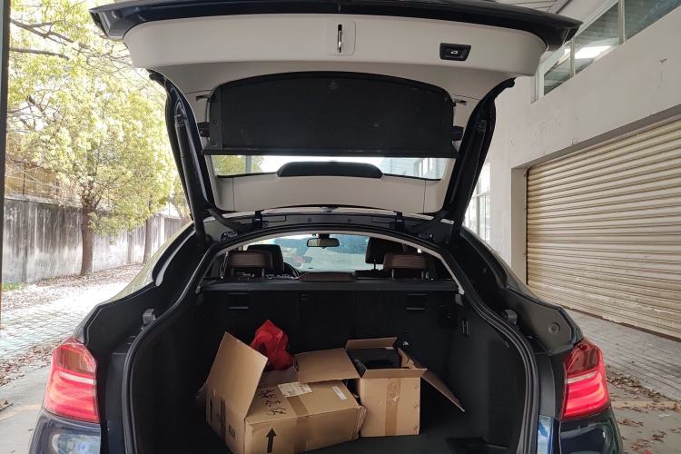 Used BMW X4 2014 xDrive20i X Design Package Trunk