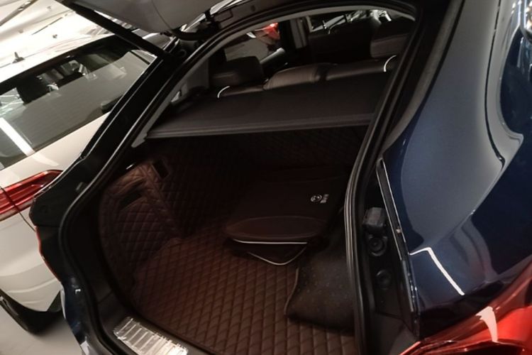 Used BMW X4 2014 xDrive20i X Design Package Trunk