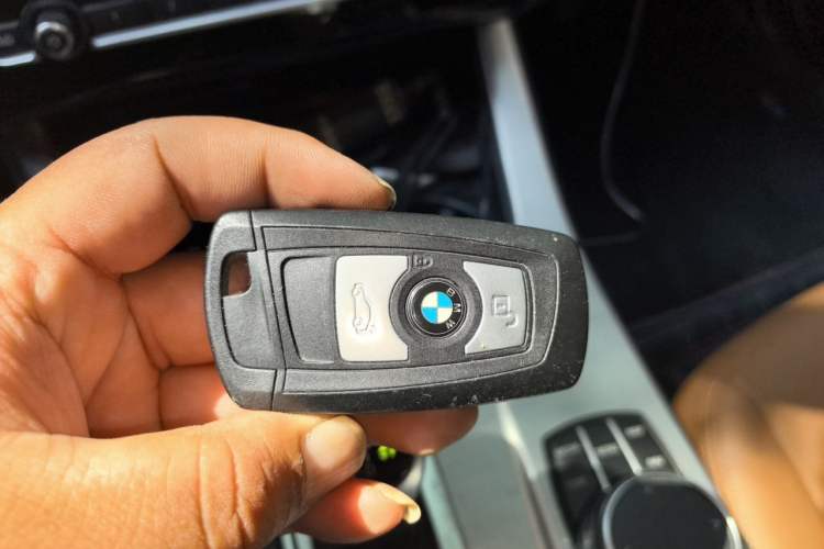 Used BMW X4 2014 xDrive28i Leading Model Vehicle Key