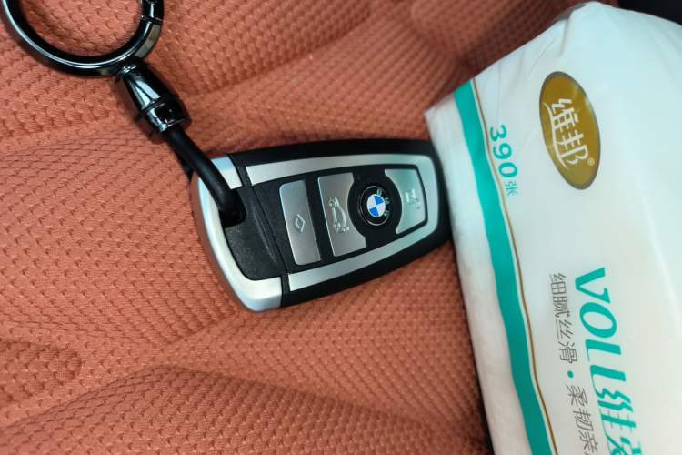 Used BMW X4 2014 xDrive28i Leading Model Vehicle Key