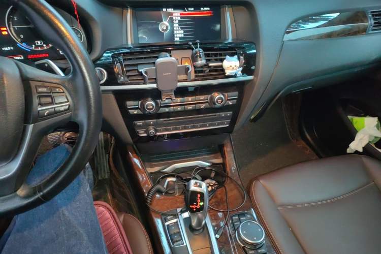 Used BMW X4 2014 xDrive20i X Design Package Audio And AC Panel