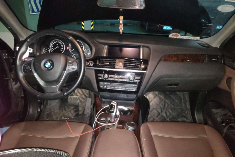 Used BMW X4 2014 xDrive20i X Design Package Center Console