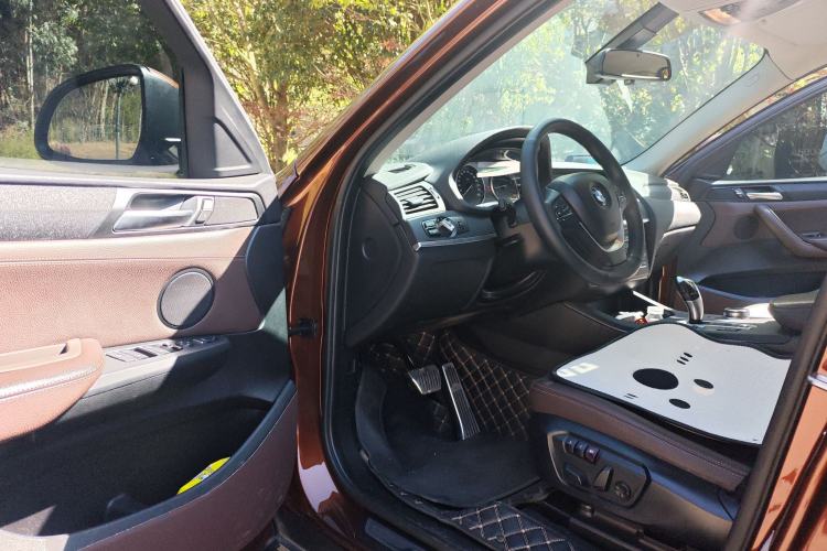 Used BMW X4 2014 xDrive20i X Design Package Driver Seat