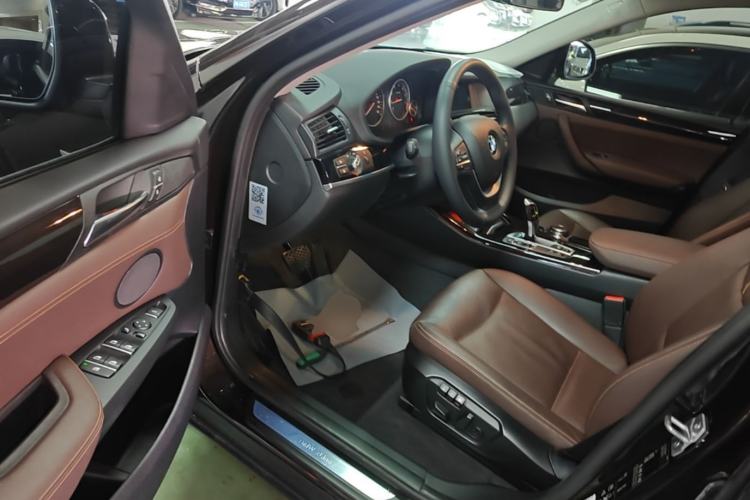 Used BMW X4 2014 xDrive20i X Design Package Driver Seat