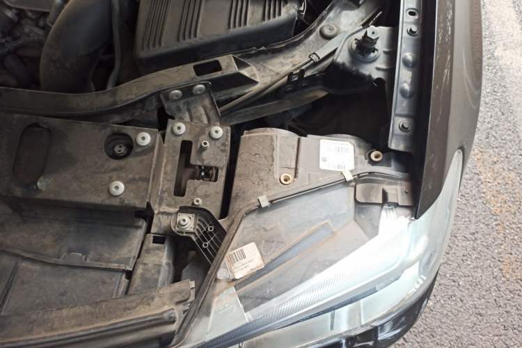 Used BMW X4 2014 xDrive20i X Design Package Engine Bay Left