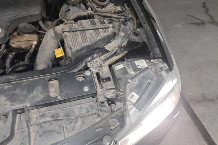 Used BMW X4 2014 xDrive20i X Design Package Engine Bay Left