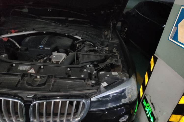 Used BMW X4 2014 xDrive20i X Design Package Engine Bay Left