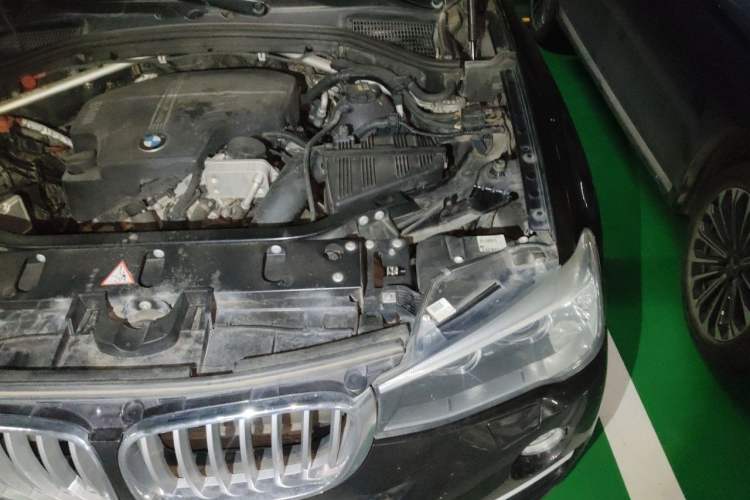 Used BMW X4 2014 xDrive20i X Design Package Engine Bay Left