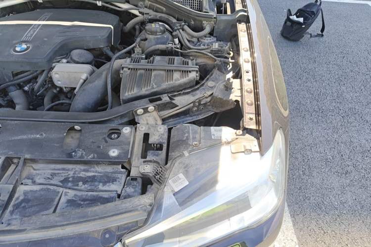 Used BMW X4 2014 xDrive20i X Design Package Engine Bay Left
