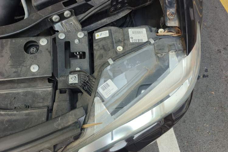 Used BMW X4 2014 xDrive28i Leading Model Engine Bay Left