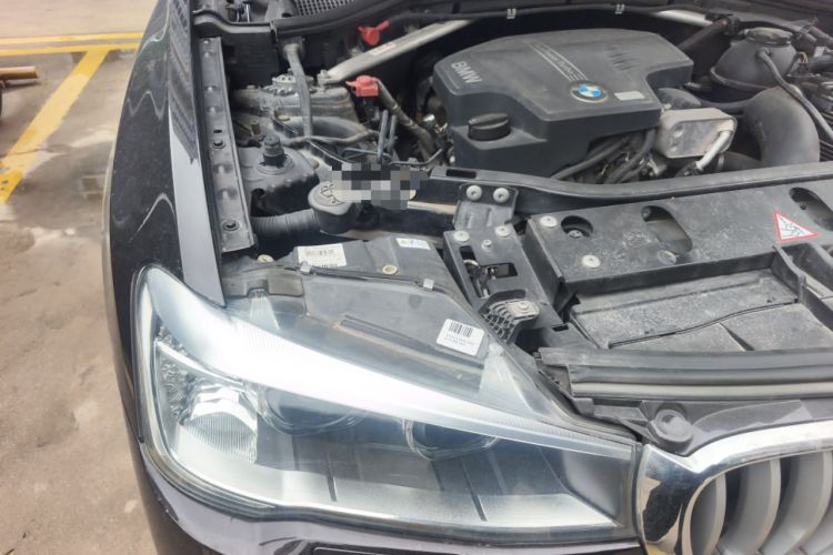 Used BMW X4 2014 xDrive20i X Design Package Engine Bay Right