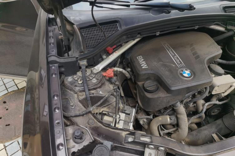 Used BMW X4 2014 xDrive20i X Design Package Engine Bay Right