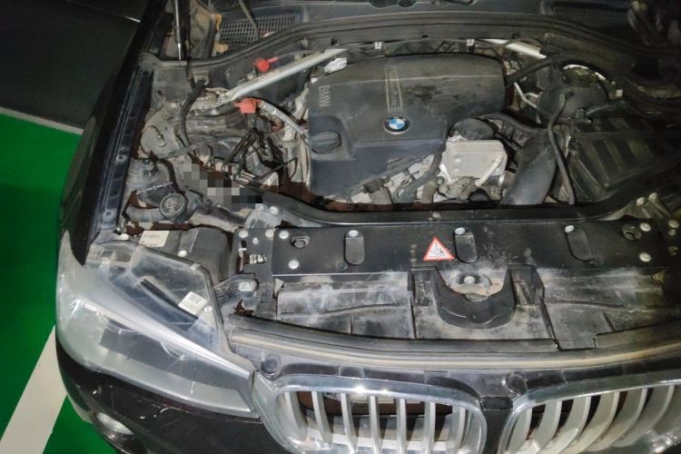 Used BMW X4 2014 xDrive20i X Design Package Engine Bay Right