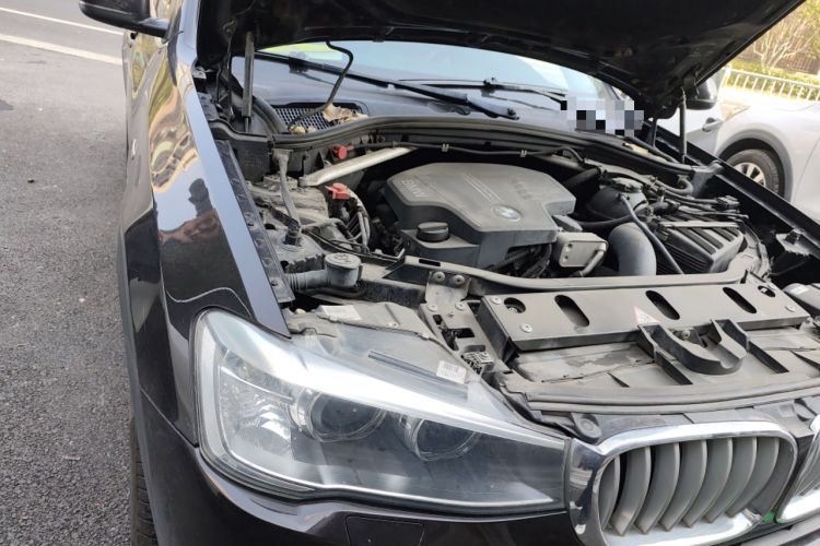Used BMW X4 2014 xDrive20i X Design Package Engine Bay Right