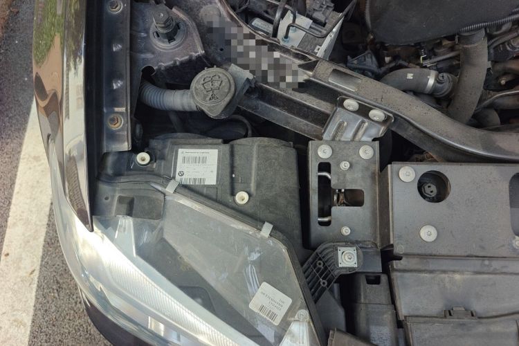 Used BMW X4 2014 xDrive28i Leading Model Engine Bay Right