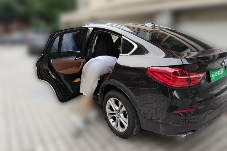 Used BMW X4 2014 xDrive28i Leading Model Exterior 3