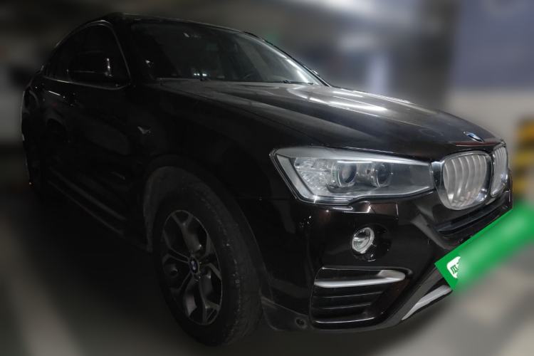 Used BMW X4 2014 xDrive20i X Design Package Front Right 45 Deg