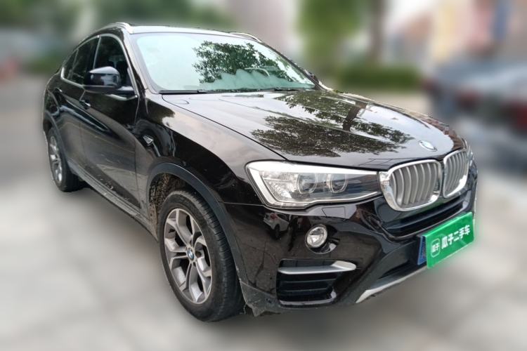 Used BMW X4 2014 xDrive20i X Design Package Front Right 45 Deg