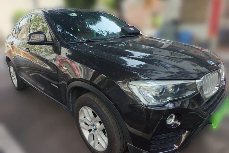 Used BMW X4 2014 xDrive28i Leading Model Front Right 45 Deg
