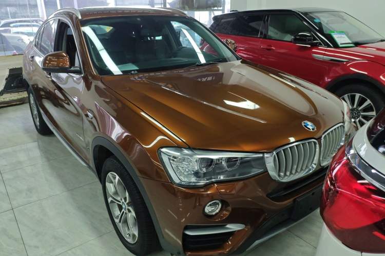 Used BMW X4 2014 xDrive20i X Design Package Front Right 45 Deg