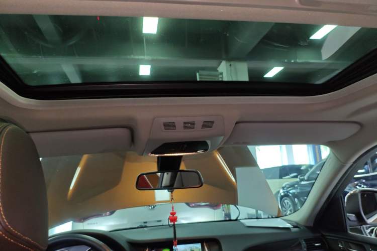 Used BMW X4 2014 xDrive20i X Design Package Headliner