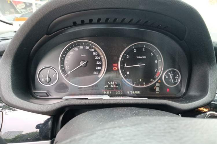 Used BMW X4 2014 xDrive20i X Design Package Instrument Cluster