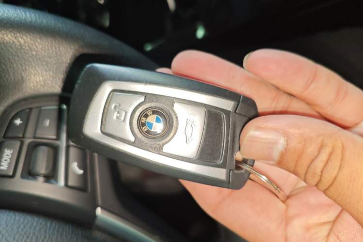 Used BMW X4 2014 xDrive20i X Design Package Interior 1