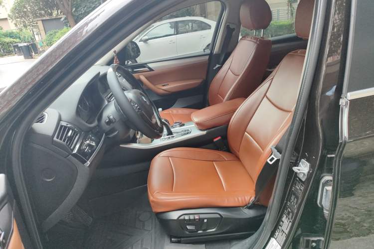 Used BMW X4 2014 xDrive28i Leading Model Left Front Seat