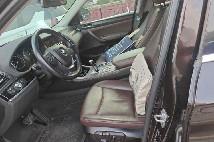 Used BMW X4 2014 xDrive20i X Design Package Left Front Seat