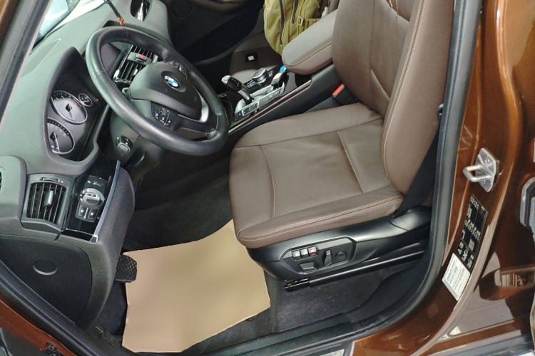 Used BMW X4 2014 xDrive20i X Design Package Left Front Seat