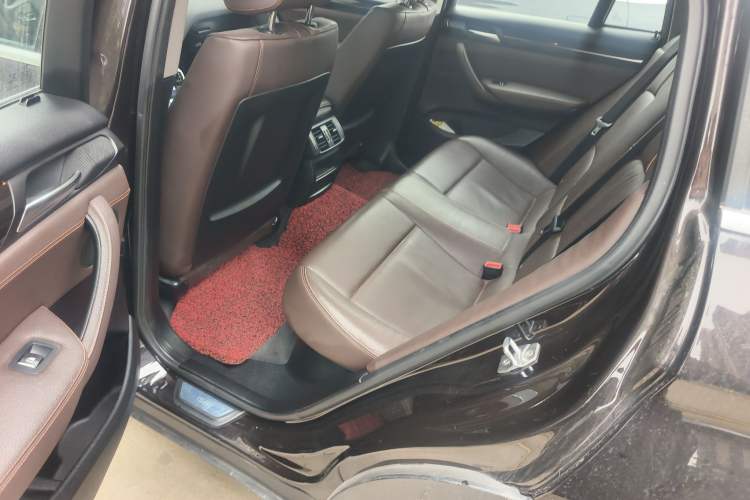 Used BMW X4 2014 xDrive20i X Design Package Left Rear Seat