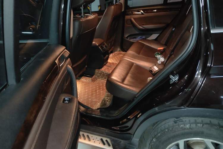 Used BMW X4 2014 xDrive20i X Design Package Left Rear Seat