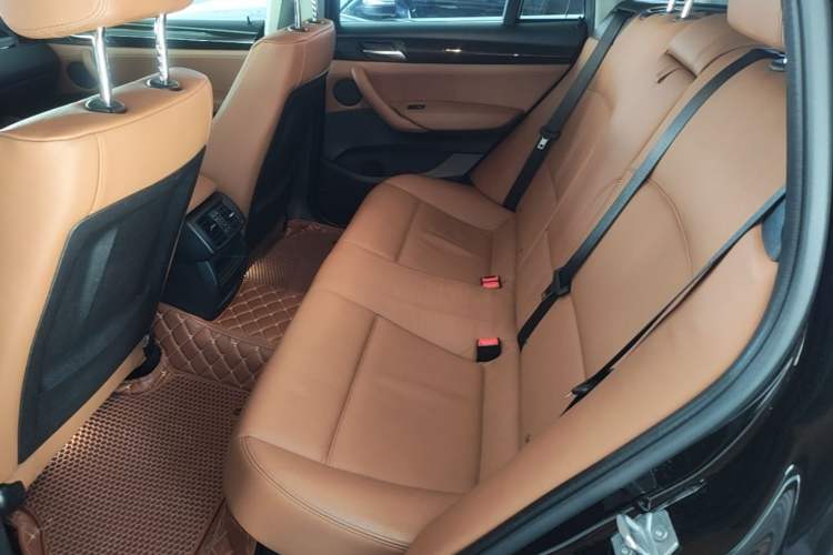 Used BMW X4 2014 xDrive20i X Design Package Left Rear Seat
