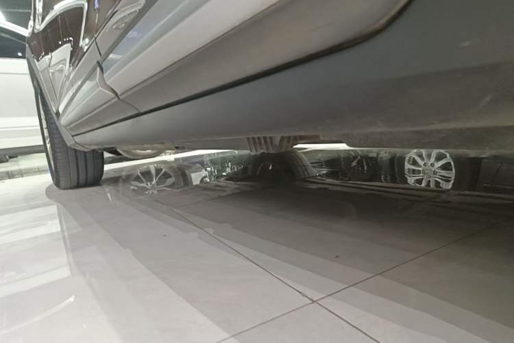 Used BMW X4 2014 xDrive20i X Design Package Left Side Sill