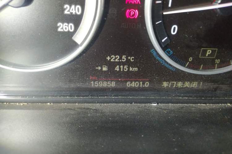 Used BMW X4 2014 xDrive20i X Design Package Odometer Close Up